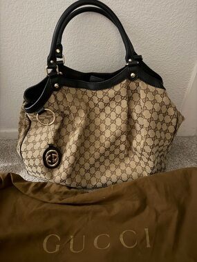 Gucci Beige GG Canvas Tote with Black Leather Handles and Gold Hardware